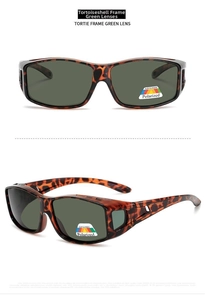 Tortoiseshell polarized cycling sunglasses with side windows and green lenses