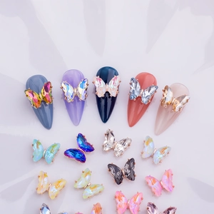 Abalorios para uñas de mariposa de cristal 3D con diamantes de colores en uñas postizas