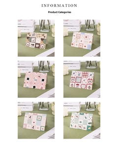 Set aus sechs Mini-Klappkarten mit niedlichen handgezeichneten Tieren und Gittermustern