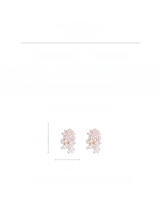 Detail of flower cluster earrings with pearls and 925 silver needle, weight 15.4g