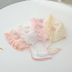 Breathable lace baby princess sun hats with ruffled edges and bows in four soft colors