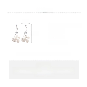 Spécifications détaillées des boucles d'oreilles fleur de perle en cuivre et zircon