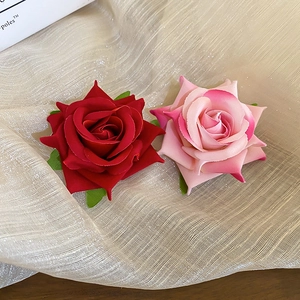 Sweet Fabric Rose Flower Hair Clip Elegant Red Floral Duckbill Hairpin Aesthetic Spring Summer Accessory For Women