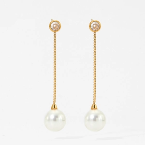 Boucles d'oreilles pendantes en acier doré avec perles blanches et zircons scintillants