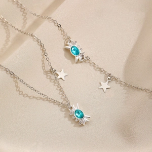 Anillo elástico de cuentas con colgante de cangrejo, turquesa y dijes de estrella
