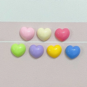 Colorful glossy macaron heart resin charms for DIY phone cases and hair accessories