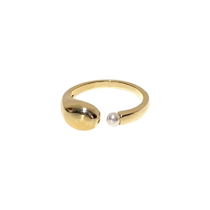 Minimalist gold-plated open ring set featuring an asymmetric teardrop design and a round pearl