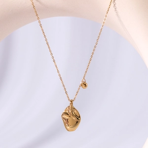 French style 18k gold plated stainless steel necklace with irregular leaf pendant