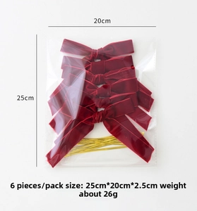 Set of 6 red velvet DIY Christmas bows with gold ties and 25x20cm size dimensions