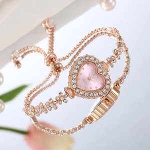 Montre cœur élégante en or rose avec bracelet floral en strass et cordon réglable