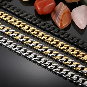 Elegante Panzerarmbänder für Herren in Gold, Silber und Schwarz aus Edelstahl-Finish