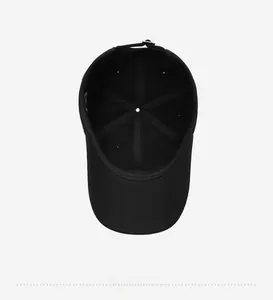 Internal structure of black camouflage baseball cap with cotton twill and metal buckle