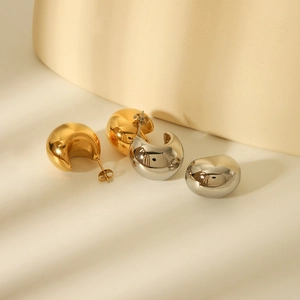 Modern hollow C-shaped hollow earrings in polished gold and silver stainless steel finish