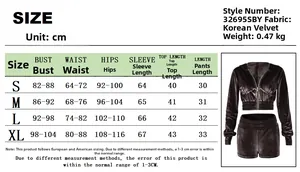 Größentabelle für Damen-Samt-Hoodie und Shorts-Set mit detaillierten Maßen in cm