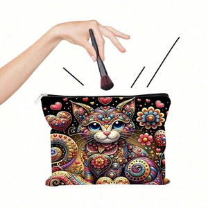 Illustration de chat coloré sur trousse à maquillage en toile avec zip argenté