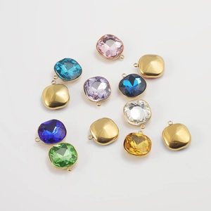 Pendentifs carrés en acier inoxydable doré avec pierres de naissance pour bijoux DIY
