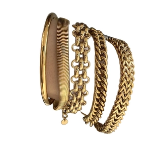 Ensemble de cinq bracelets en acier inoxydable doré avec chaîne serpent et mailles