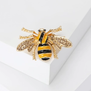Cute Honey Bee Brooch For Women Alloy Enamel Dripping Oil Rhinestone Inlaid Fashion Insect Animal Badge Clothing Accessory Gift