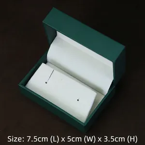 Deep green jewelry gift box with textured finish and inner lining, size 7.5x5x3.5cm
