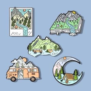 Enamel Brooch Pins Alloy Creative Outdoor Camping Mountain Landscape Freedom Van Lapel Pins For Backpacks Clothing