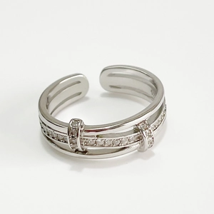Minimalist 925 sterling silver open ring featuring hollow design and white zircon accents