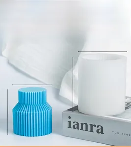 Dimensions détaillées du moule en silicone cylindrique à rayures pour bougies DIY