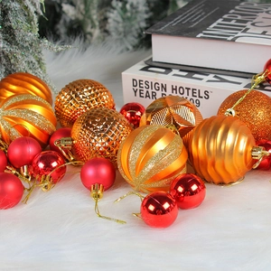 6cm assorted Christmas balls set in red gold and bronze with varied textures for decor