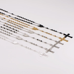 Colliers chapelet en acier inoxydable avec pendentif croix en quatre couleurs assorties