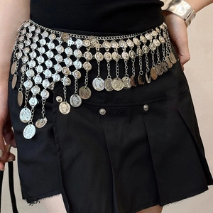 Ceinture chaîne argentée multicouche avec pendentifs pièces vintage et glands