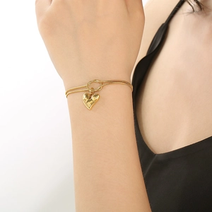 Double-layered gold titanium steel heart bracelet with square pearl and snake bone chain