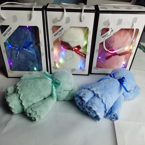 Creative bear-shaped coral fleece towels with LED lights in colorful gift boxes