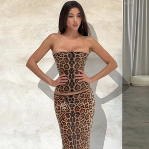 Haut Sans Bretelles À Paillettes Imprimé Léopard Et Jupe Midi Moulante Tenue De Club Sexy Dos Nu Pour Femmes