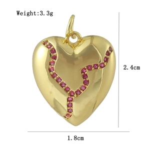 Detailed size chart of a 18K gold heart pendant with red zircons weighing 3.3g