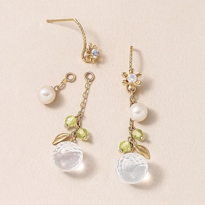 Elegante S925 Silberohrringe mit 14K Goldbeschichtung, Perle und Kristallwassertropfen