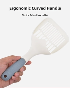 Detail of ergonomic curved handle with non-slip texture on large white cat litter scoop