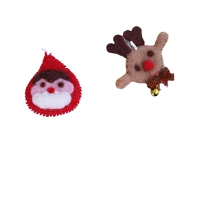 Décorations de Noël en feutre de laine faites main avec Père Noël, renne et clochettes