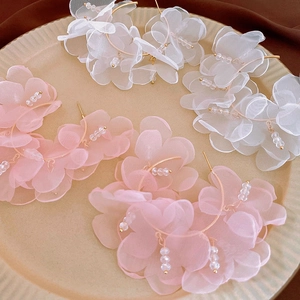 Elegant lace woven artificial crystal flower hoop earrings in white and pink tones