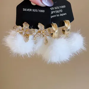 Alloy Zircon Flower Fur Ball Earrings With 925 Sterling Silver Earring Post Winter Elegant Style For Women White Gold