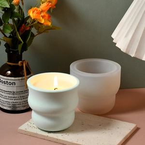 Stampo in silicone per barattoli di candele a onde con candela in gesso bianco
