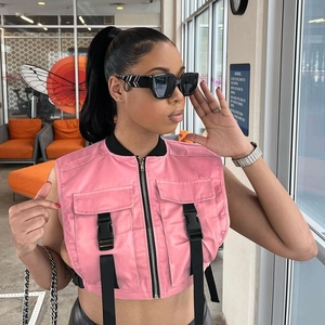 Pink utility vest cropped tactical design with buckle pockets for women streetwear