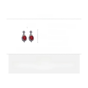 Detailed spec sheet showing red oval flower earrings with dimensions 3.4cm by 1.5cm