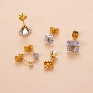 Classic square zircon stud earrings set in gold stainless steel for cartilage piercing
