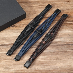 Set bracciali uomo in pelle intrecciata con croce nera in nero, blu e marrone