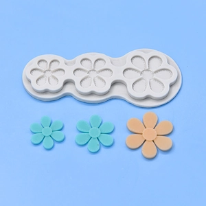 Six-petal flower silicone mold in three sizes for DIY baking and resin crafts