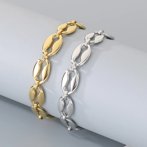 Coffee bean link bracelet in gold and silver finish made of durable titanium steel