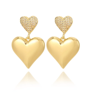 Orecchini a cuore placcati oro 18K con zirconi incastonati e finitura a specchio