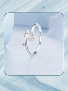 Detail shot of S925 sterling silver cat opening ring with pink paw and ear design