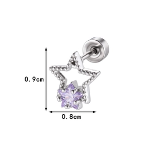 Sternförmiger Silber-Ohrstecker mit lila Edelstein und 0,9 cm Größenangabe im Detail