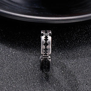 Vintage stainless steel razor blade ring for men with antique silver finish punk style