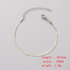 Detail view of 2.5mm silver flat snake chain with lobster clasp and size information